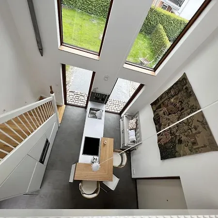 House On The River Дом отдыха