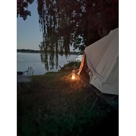 Дом отдыха House On The River *